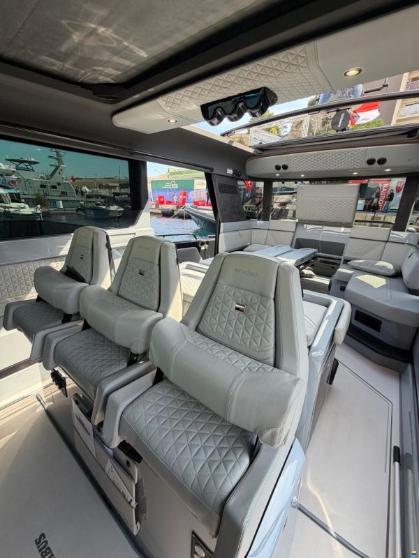 Brabus Shadow 1500 XC Cross Cabin Edition