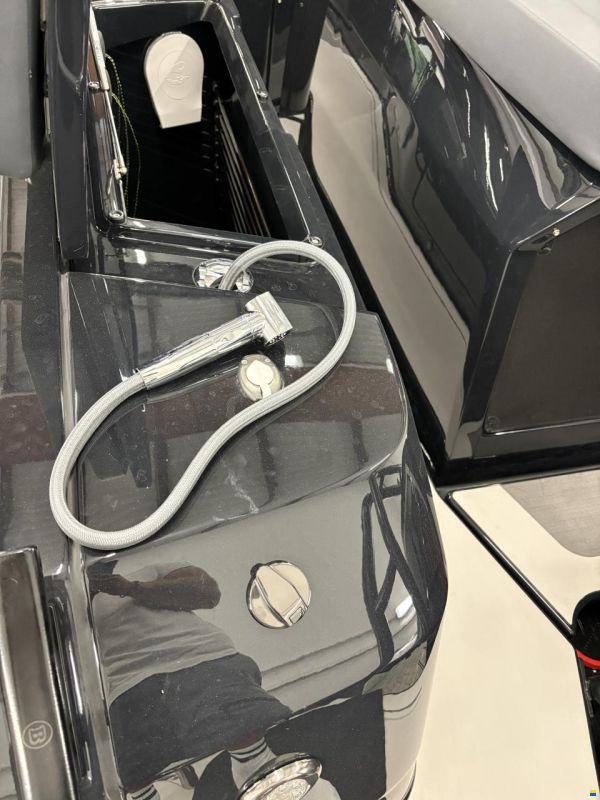Brabus 1500 Cross Cabin Edition