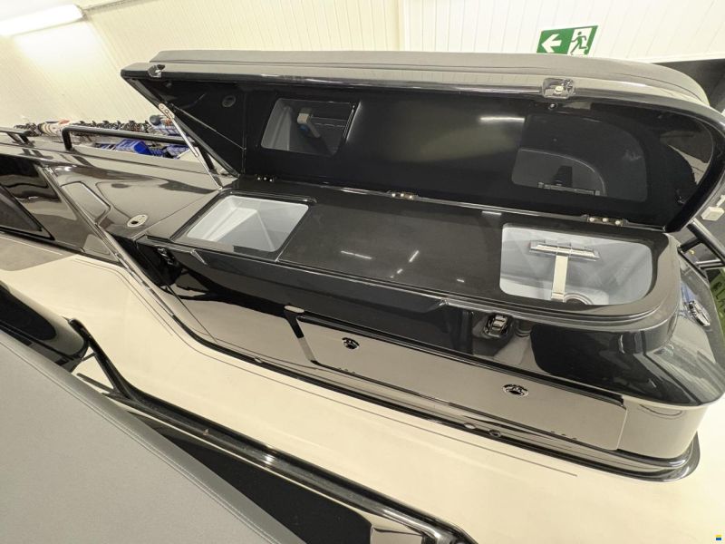 Brabus 1500 Cross Cabin Edition