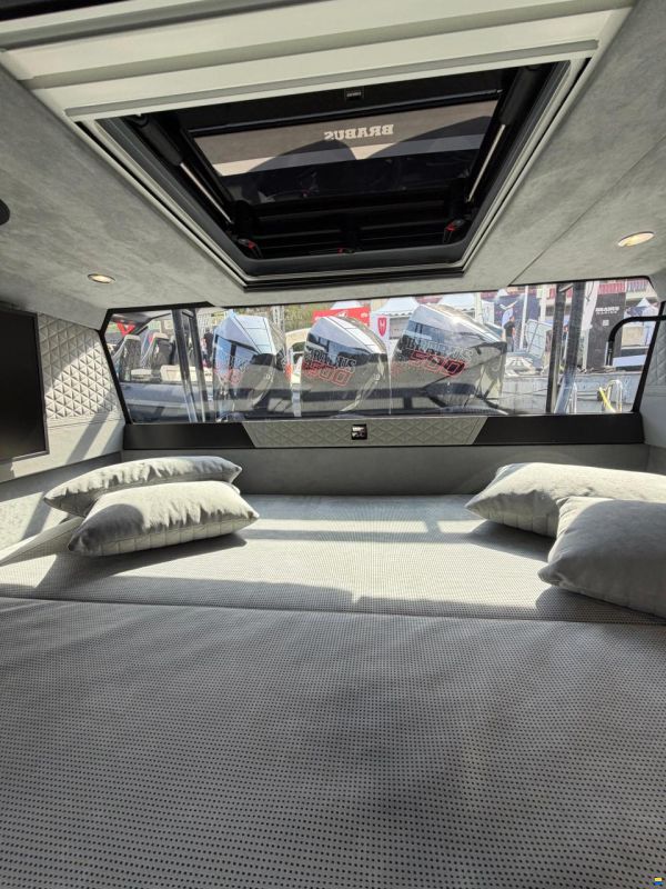 Brabus Shadow 1500 XC Cross Cabin Edition