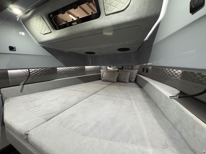 Brabus 1500 Cross Cabin Edition