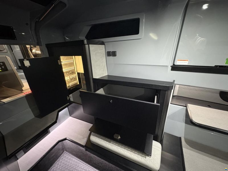 Brabus 1500 Cross Cabin Edition