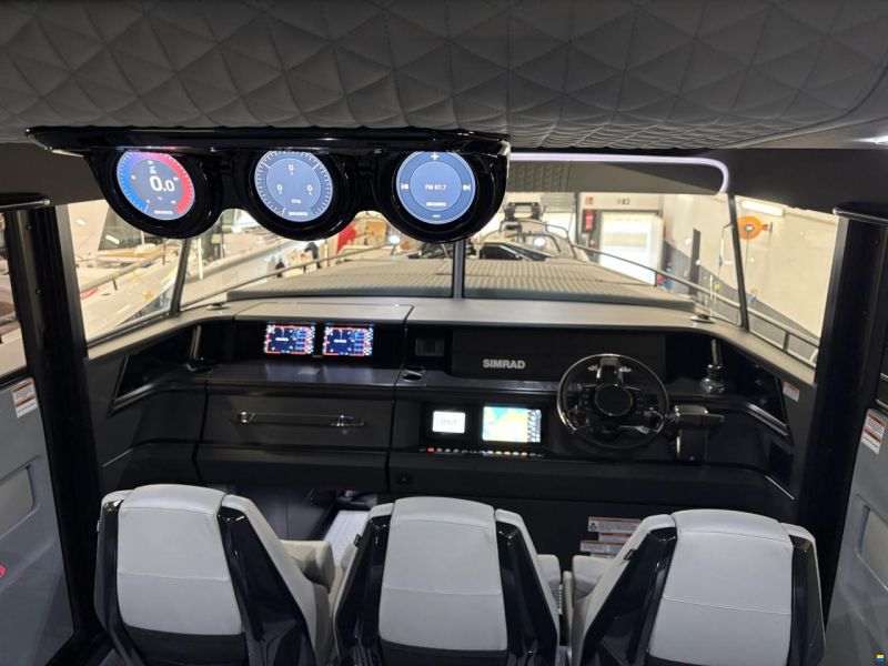 Brabus 1500 Cross Cabin Edition