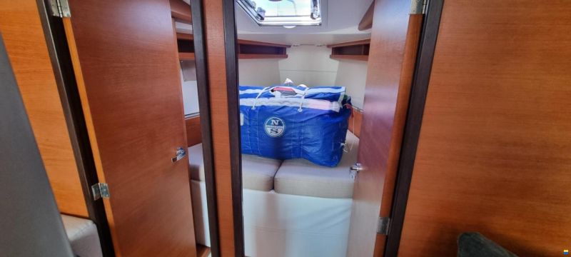 Italia Yachts 10.98
