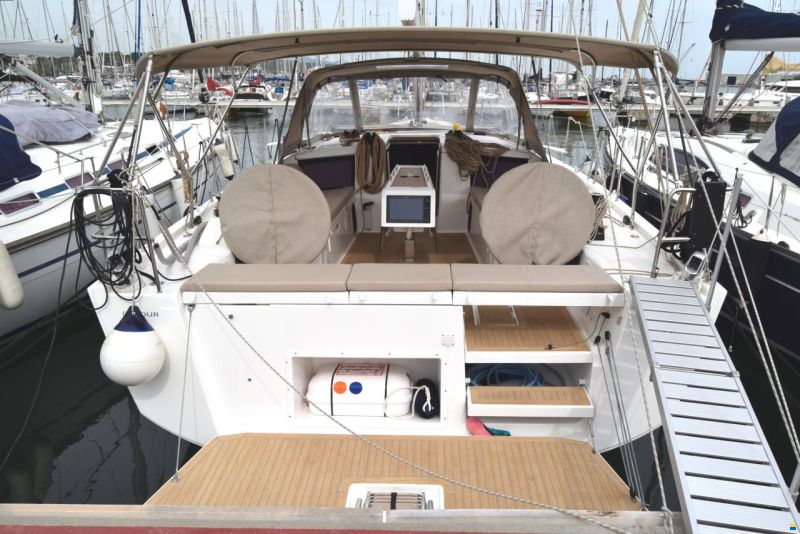 Dufour 430