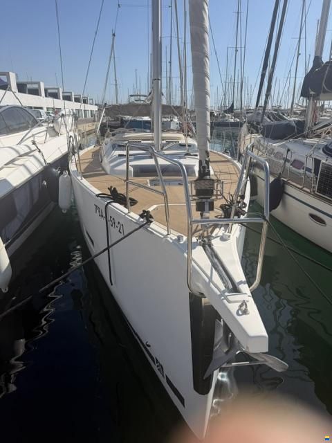 Dufour 430