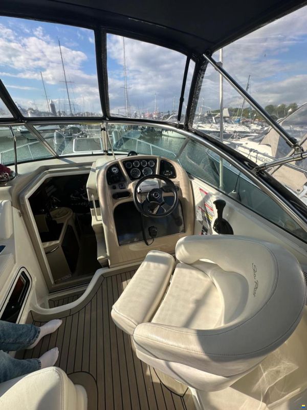 Sea Ray 260 Sundancer