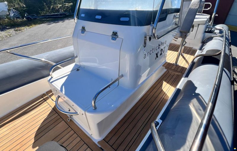 Arctic Blue 27