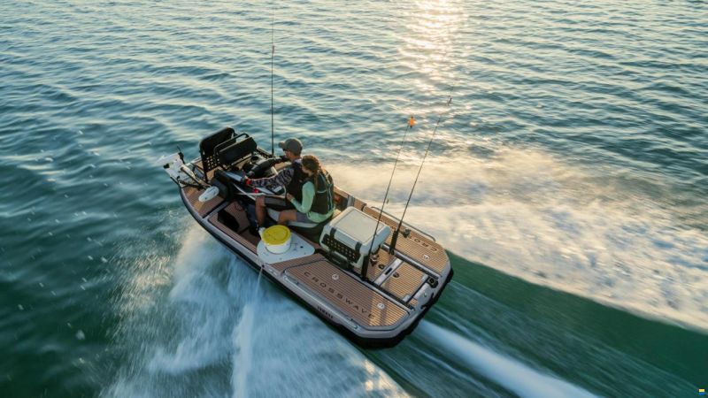 Yamaha WaveRunner CrossWave - 2027 Neuheit!