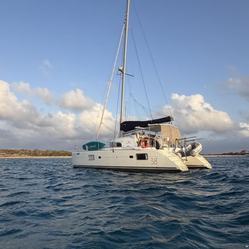 Lagoon 38 s2