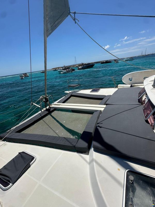 Lagoon 38 s2