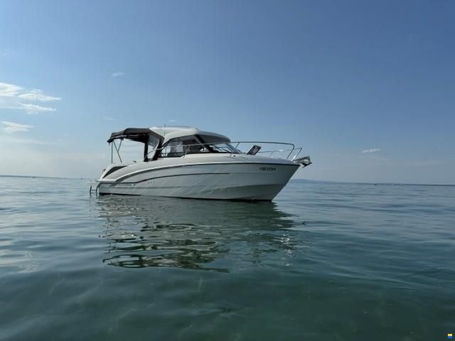 Beneteau Antares 7