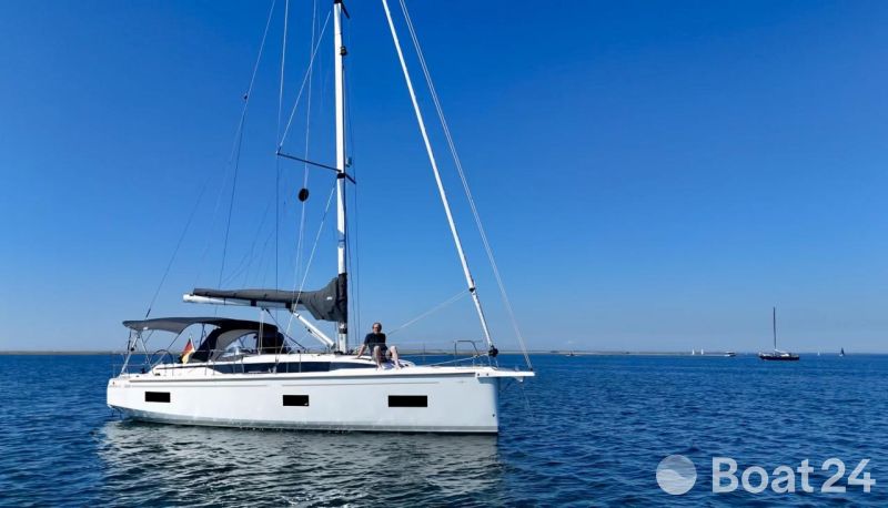 Bavaria C38
