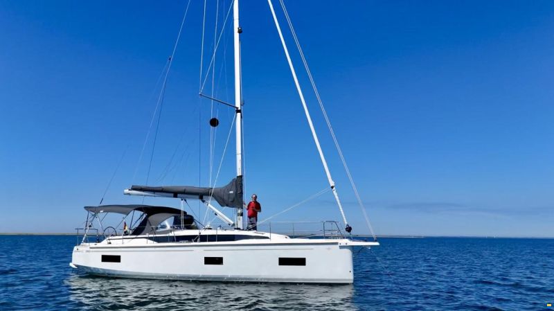Bavaria C38