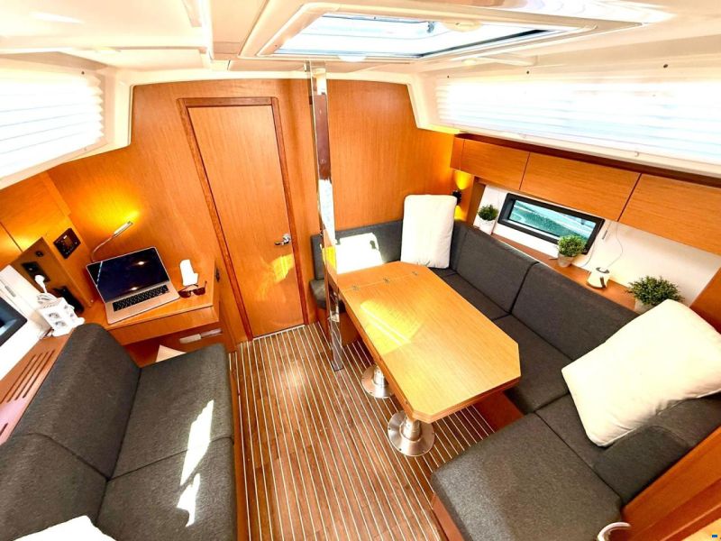 Bavaria C38