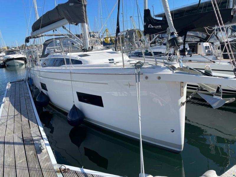 Bavaria C38