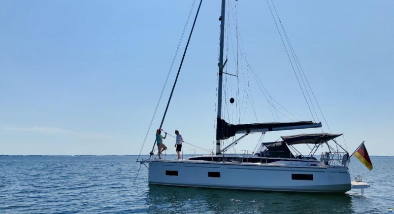 Bavaria C38