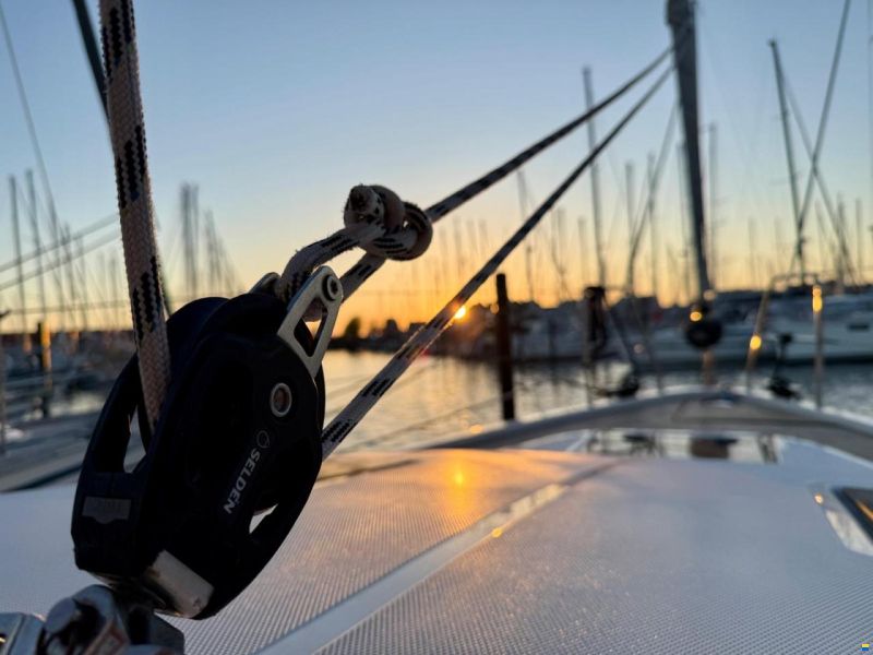 Bavaria C38