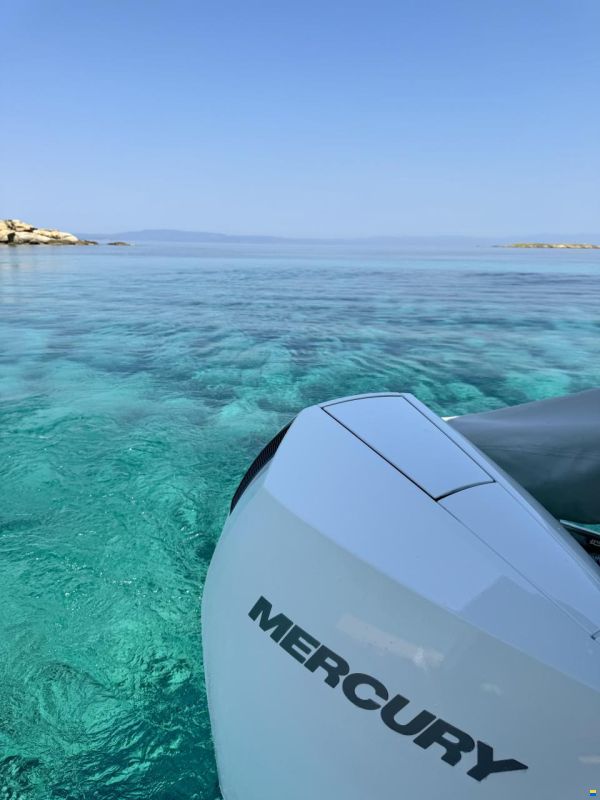 Quicksilver Activ 755 Weekend