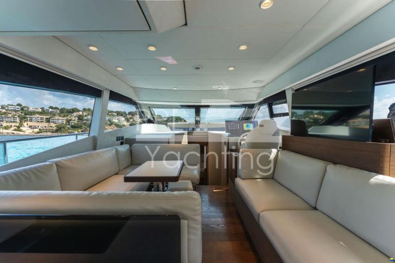 Ferretti 500