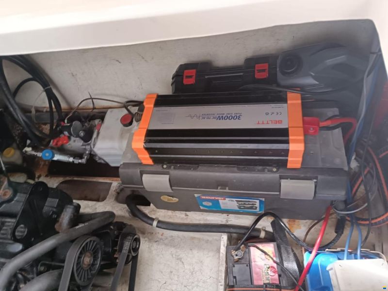 Maxum 3000 SCR