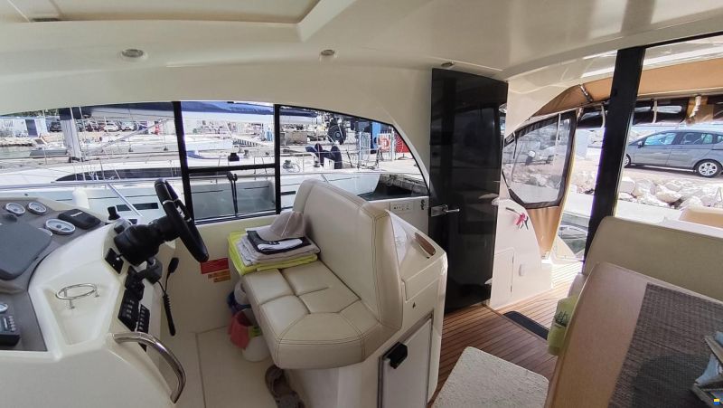 Prestige 42S
