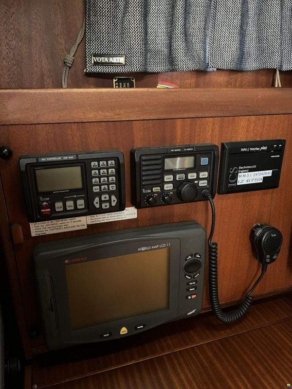 Hallberg-Rassy HR 42