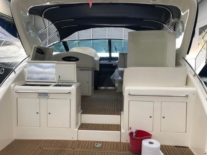 Uniesse 48' Open