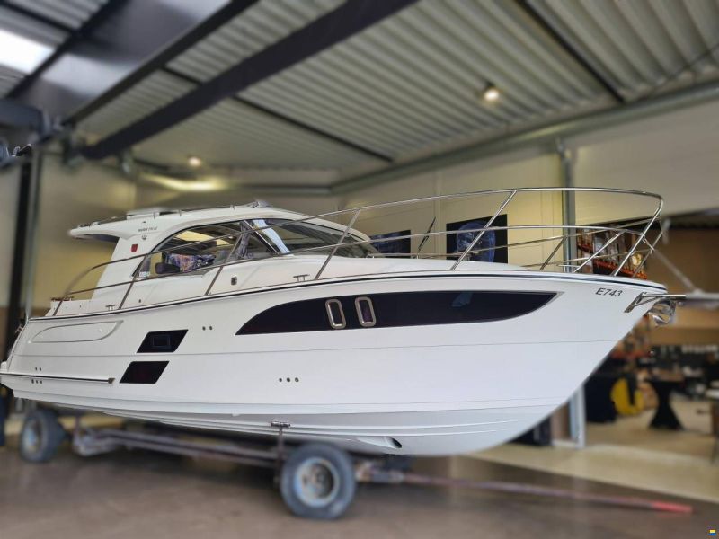 Marex 310 Sucruiser