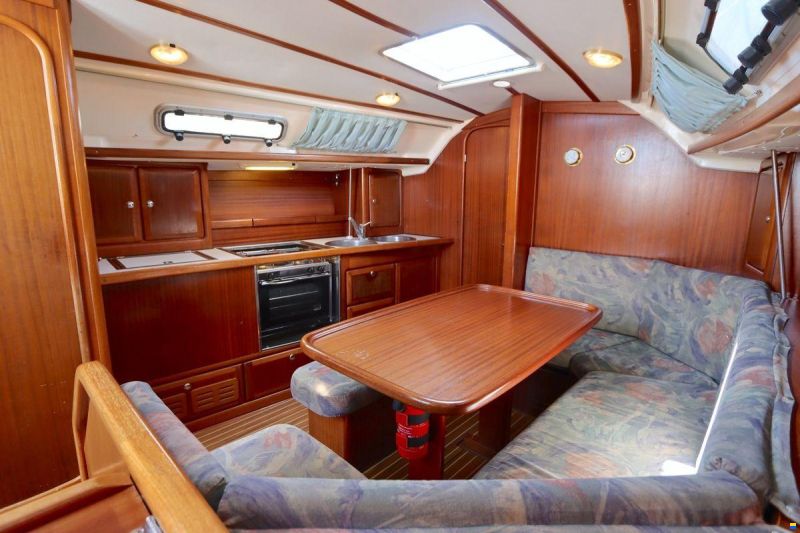 Bavaria 35 Holiday