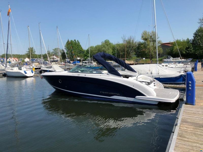 Regal 3200 BOWRIDER
