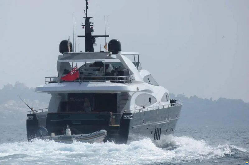 Astondoa 102 GLX