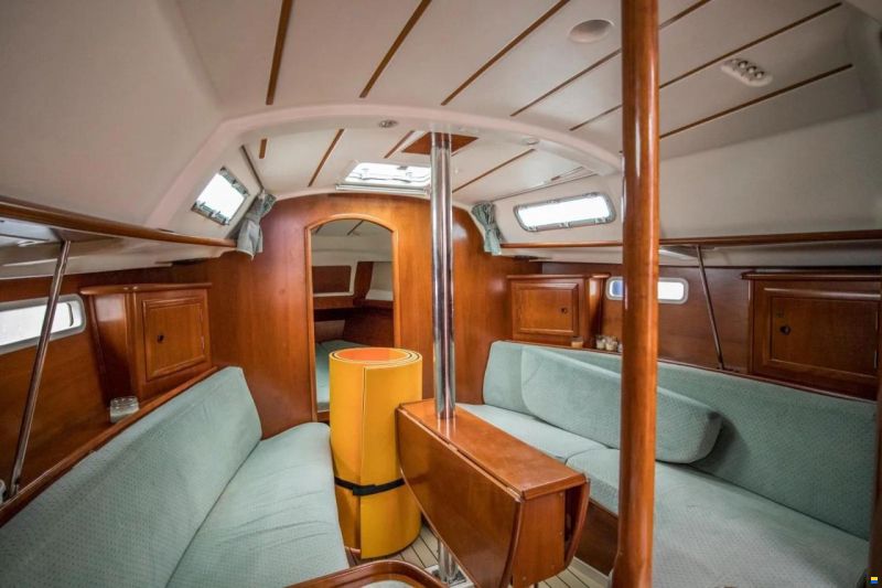 Beneteau Oceanis Clipper 331