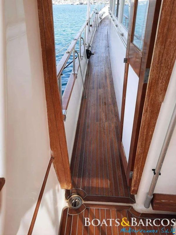 Grand Banks 58