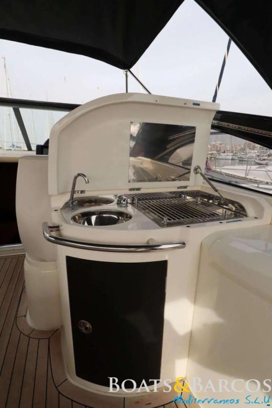Princess V42