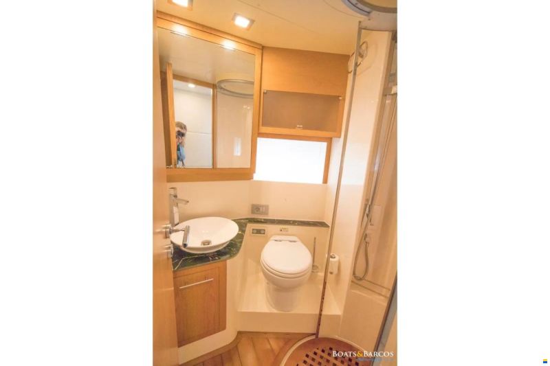 Rodman Muse 44