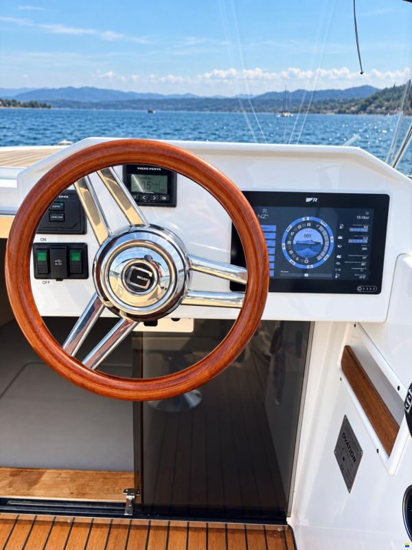 Ganz Boats Ovation 6.8