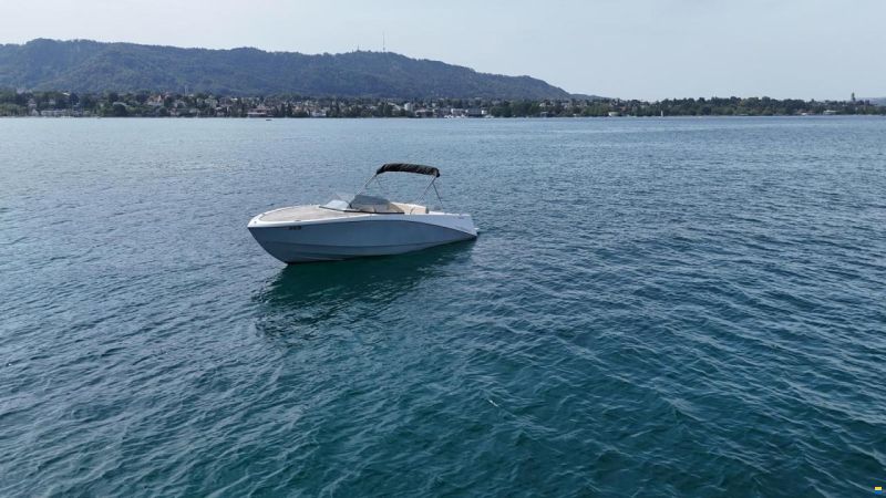 Ganz Boats Ovation 6.8
