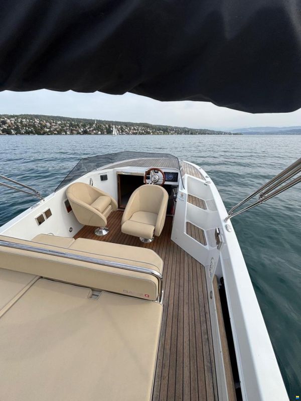 Ganz Boats Ovation 6.8
