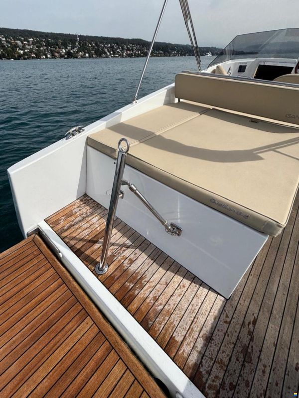 Ganz Boats Ovation 6.8