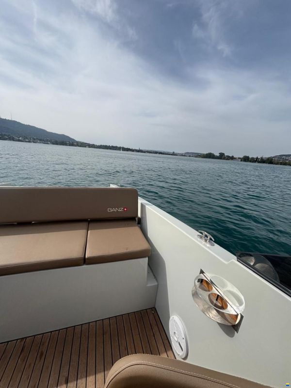 Ganz Boats Ovation 6.8