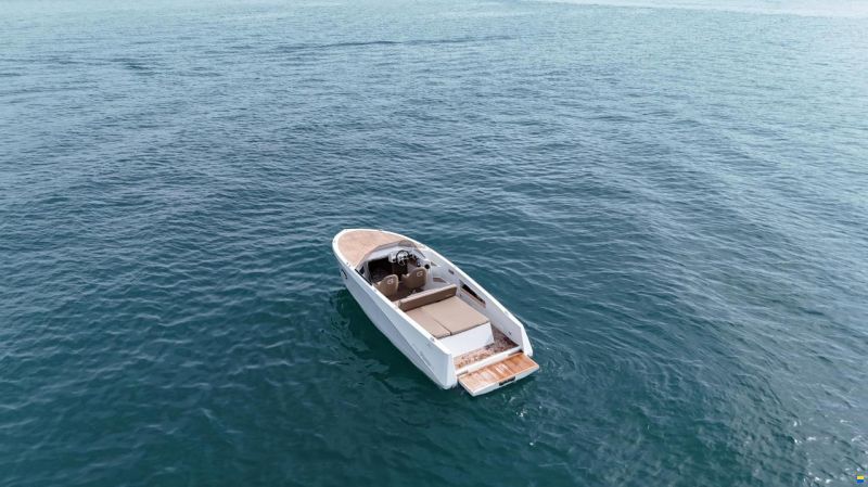 Ganz Boats Ovation 6.8