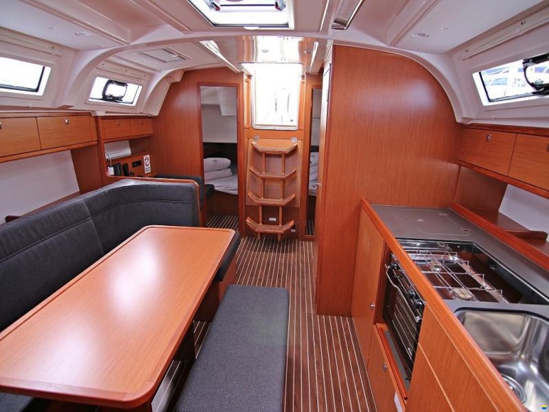 Bavaria 41 Cruiser Basis for negotiation