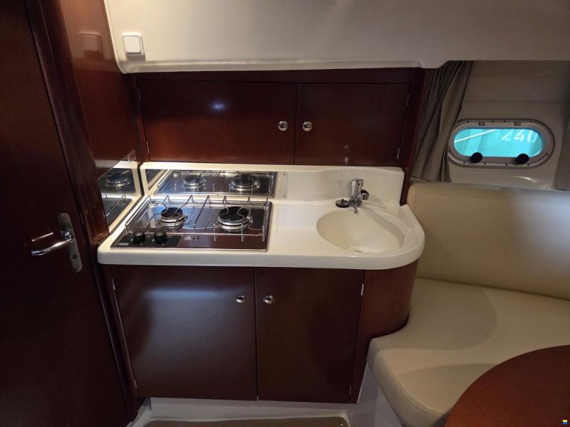 Jeanneau Leader 805