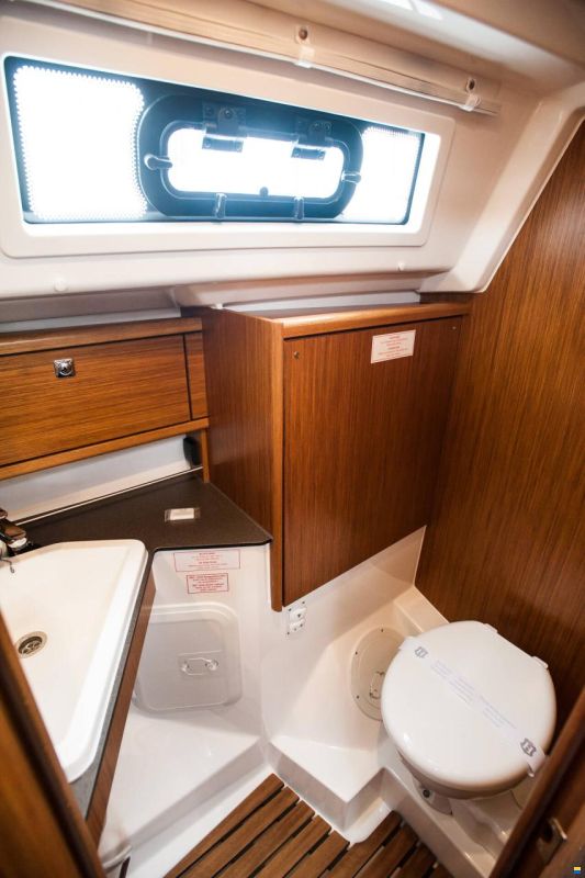 Bavaria 34 Style A/C Basis for negotiation