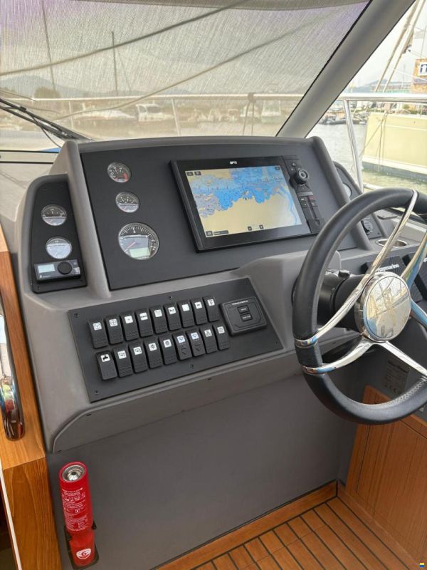 Saga 390