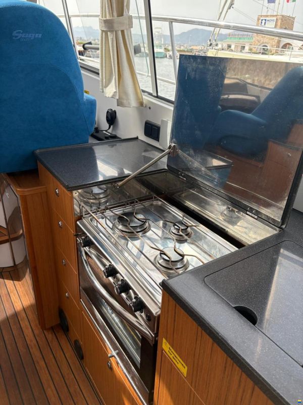 Saga 390