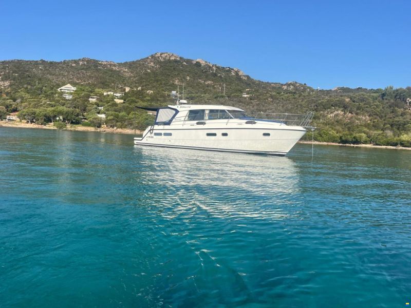 Saga 390