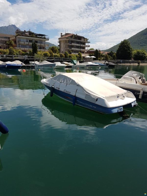 Bayliner Capri 2052