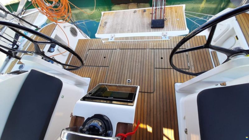 Bavaria CRUISER 46